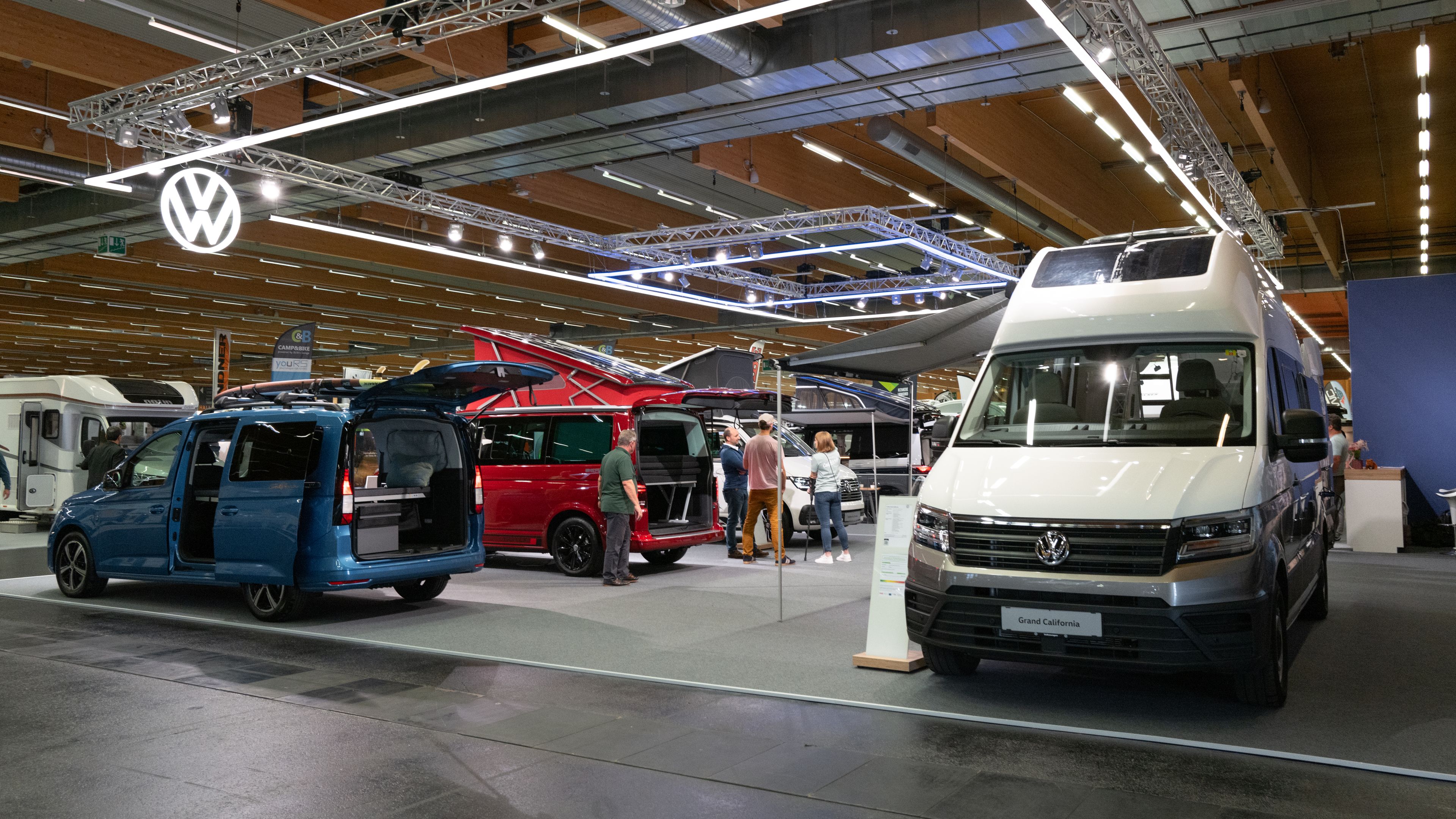 Caddy California Camper, California Beach und Grand California Caravan Salon Wels 2023