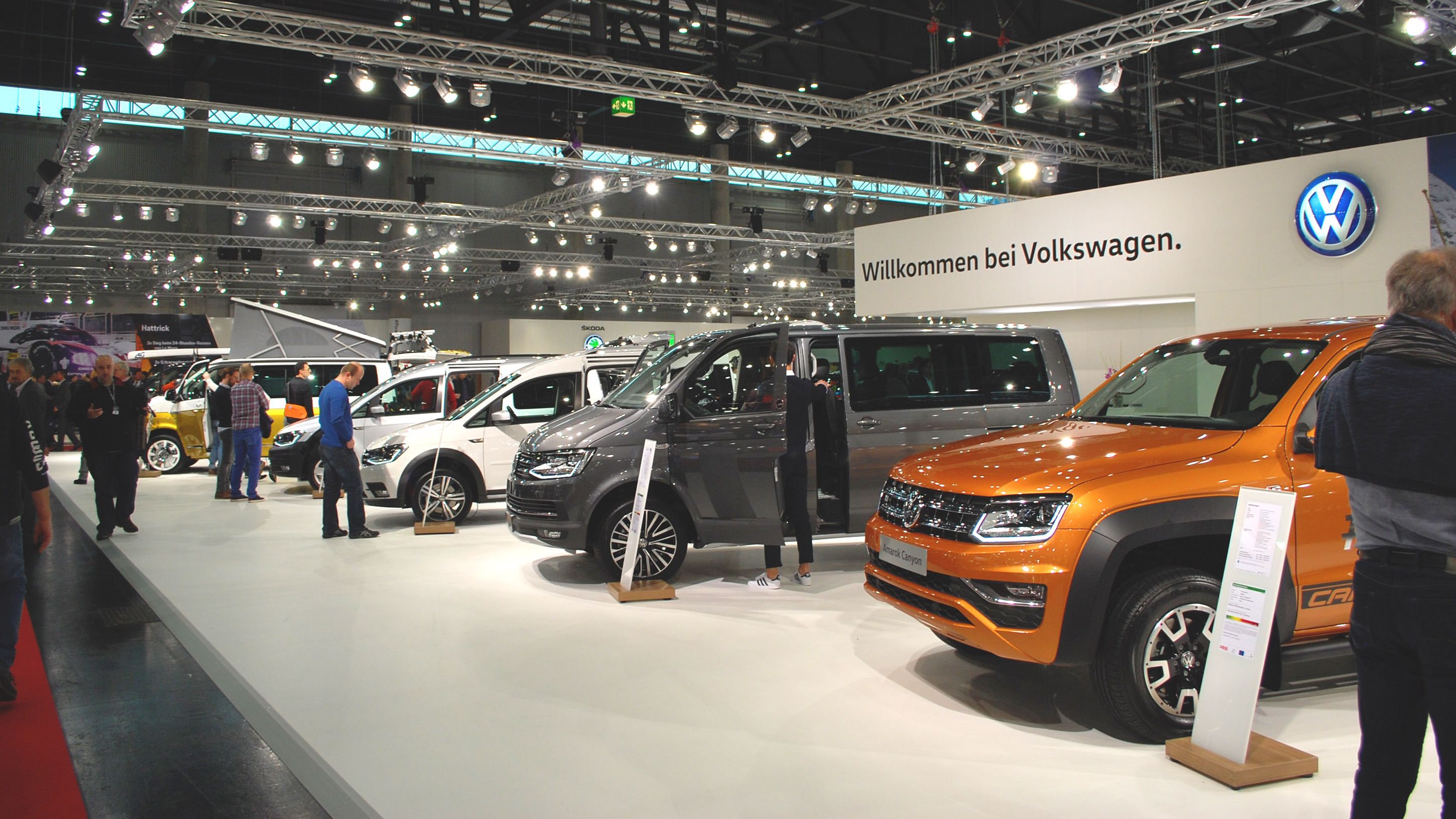 VW Nutzfahrzeuge Messestand auf der Vienna Autoshow 2018